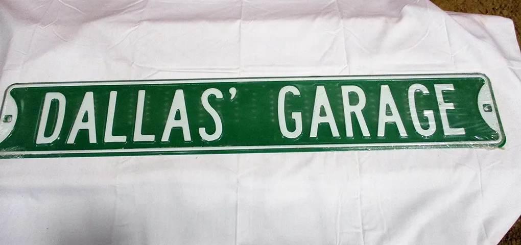 Dallas' Garage - Street Signs Metal Sign