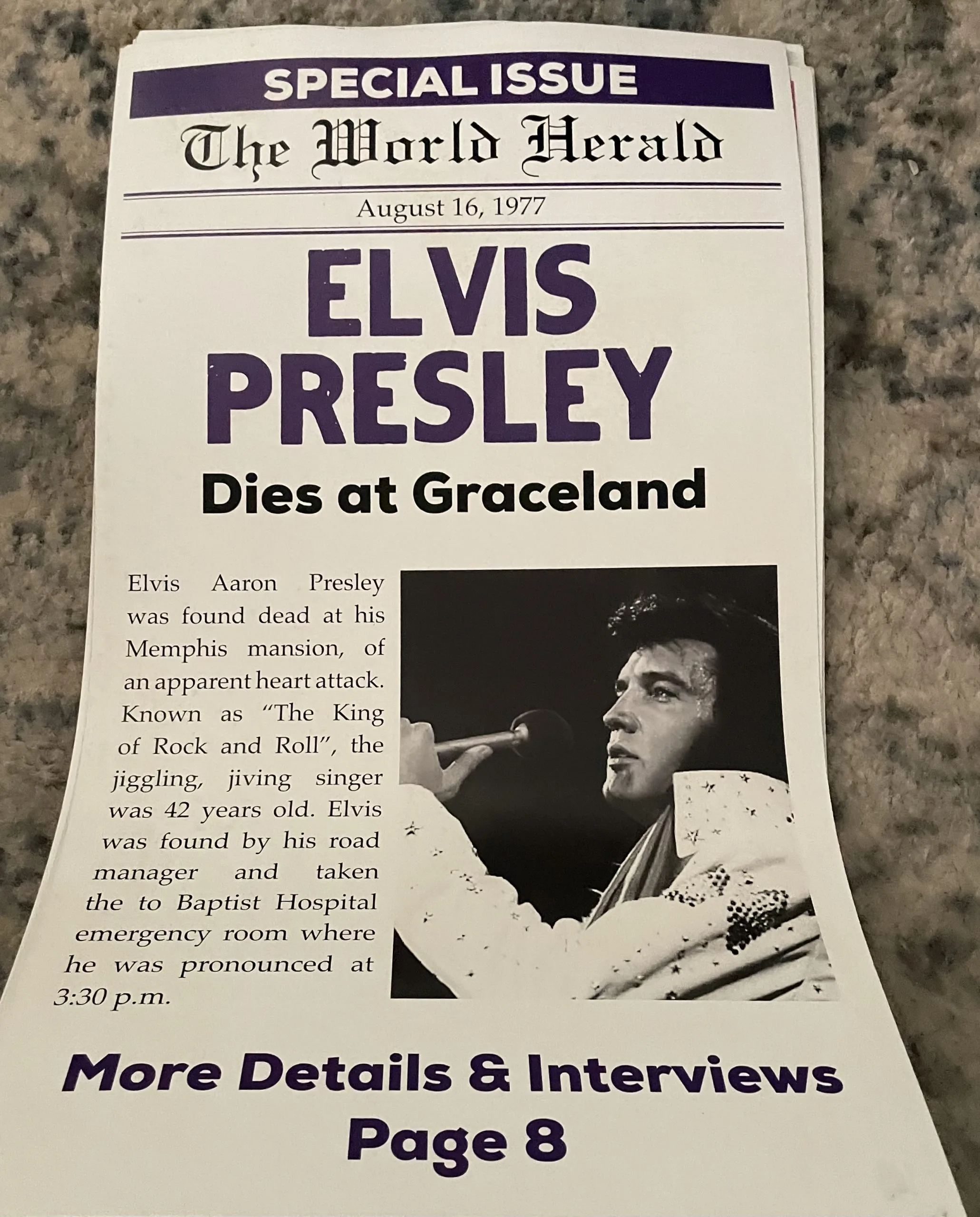 Elvis Presley Dies At Graceland - Concert Posters Metal Sign
