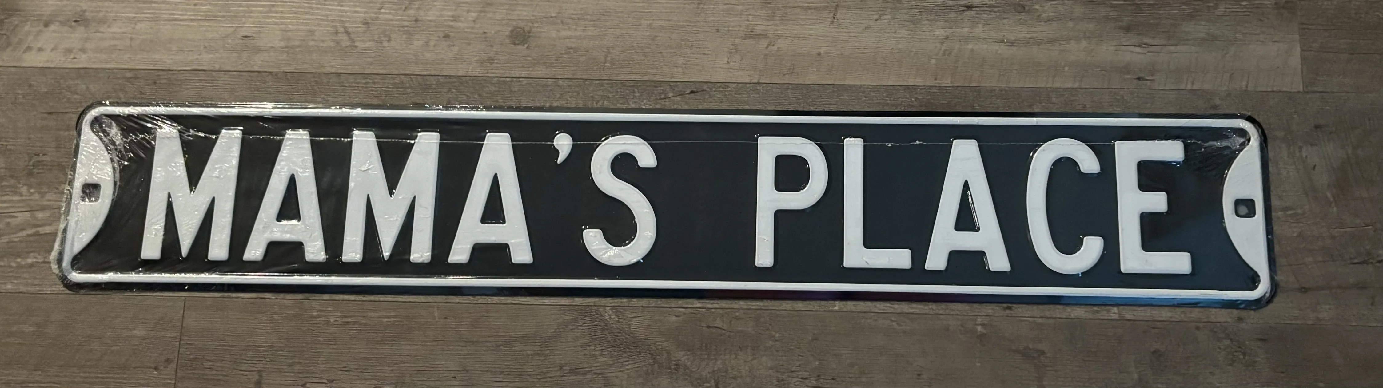 Mama's place - Street Signs Metal Sign