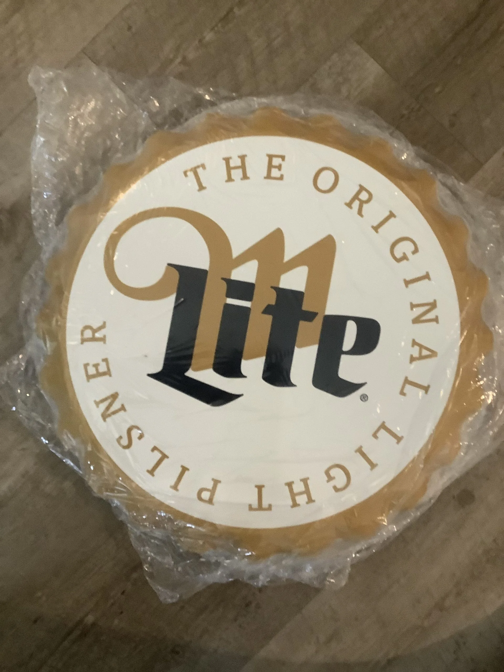 Miller Lite Logo Bottle Cap - Bottle Caps Metal Sign