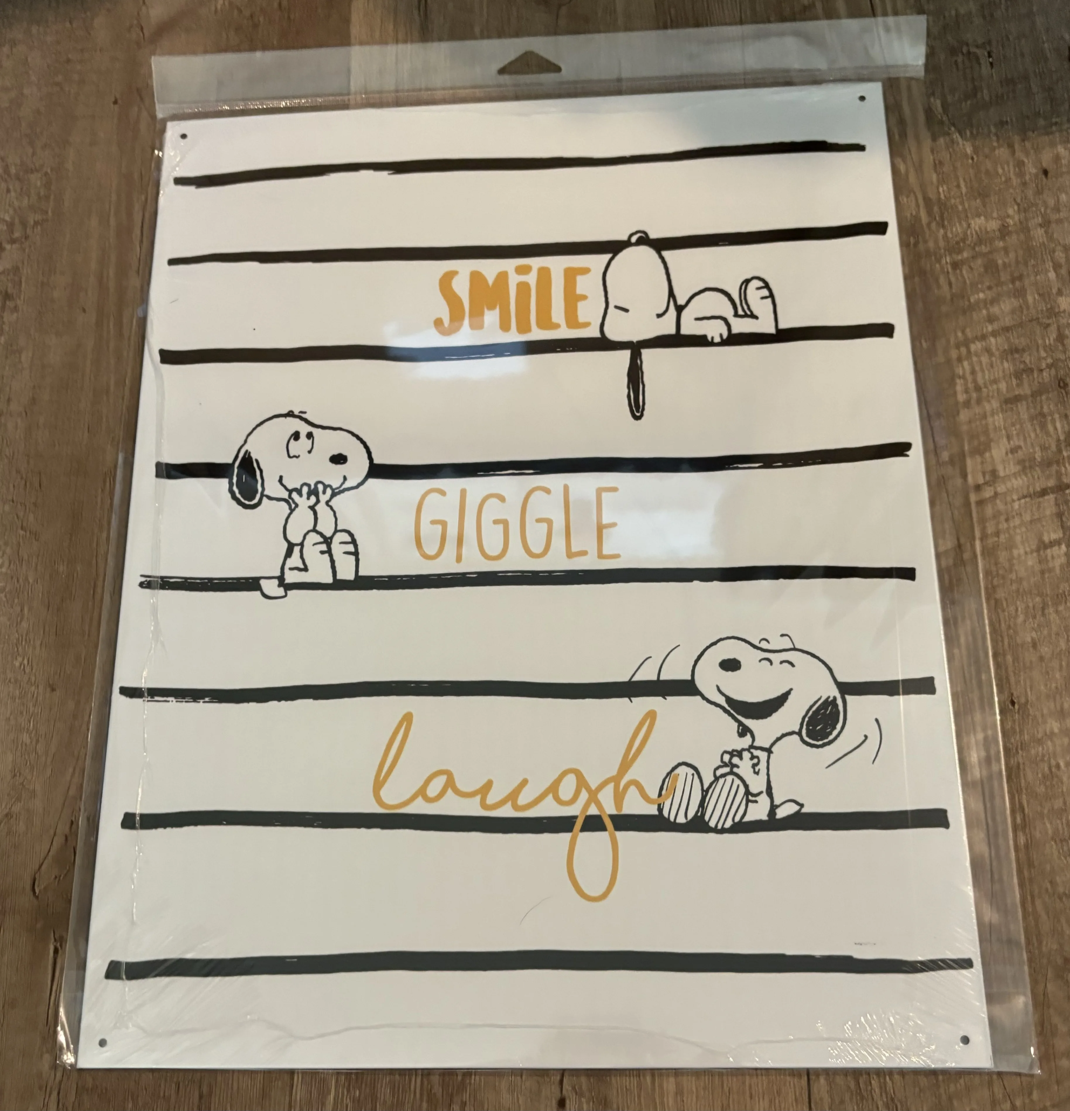 Snoopy-Smile-Giggle-Laugh - Comics & Superheroes Metal Sign