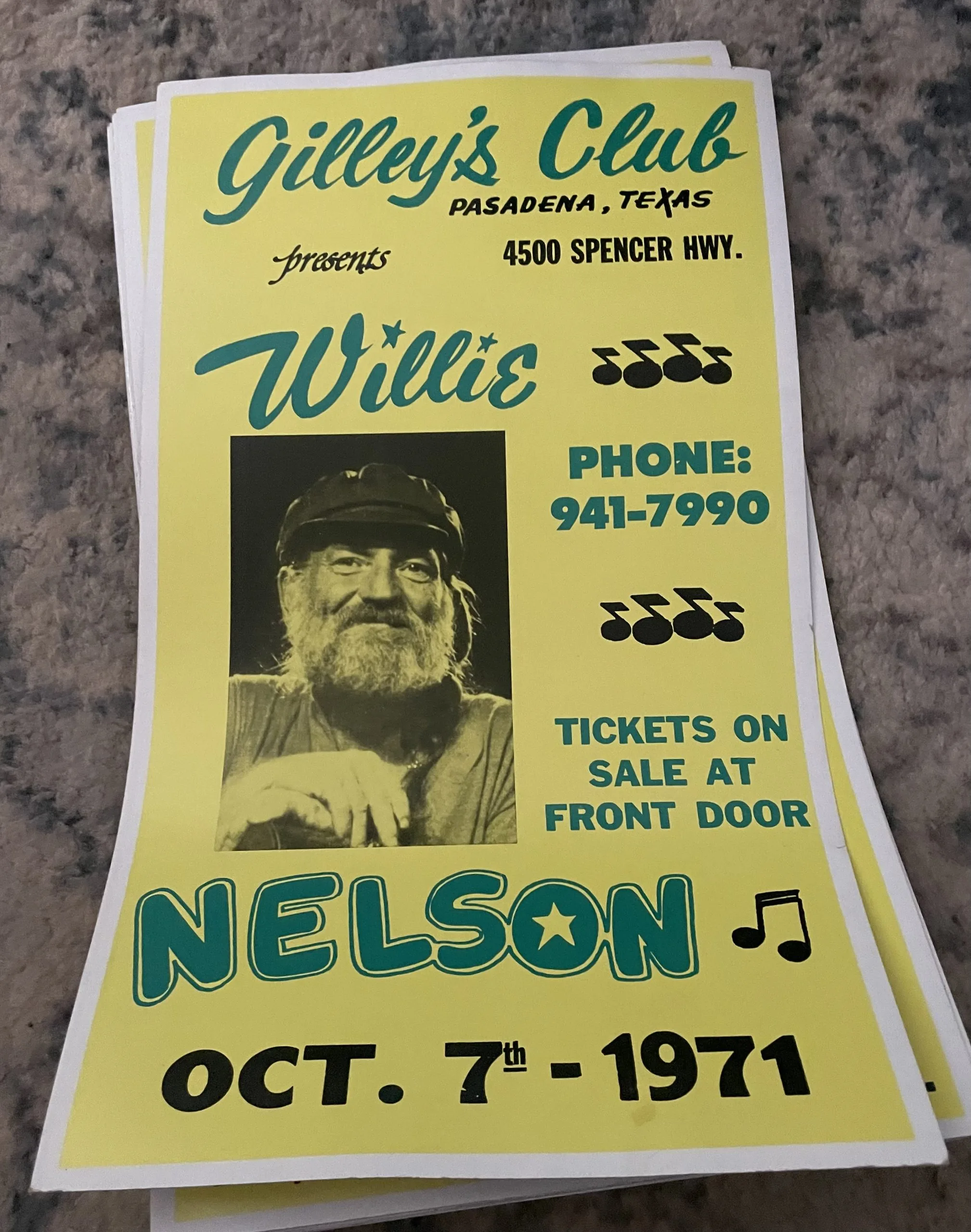 Willie Nelson-Gilley's Club - Concert Posters Metal Sign